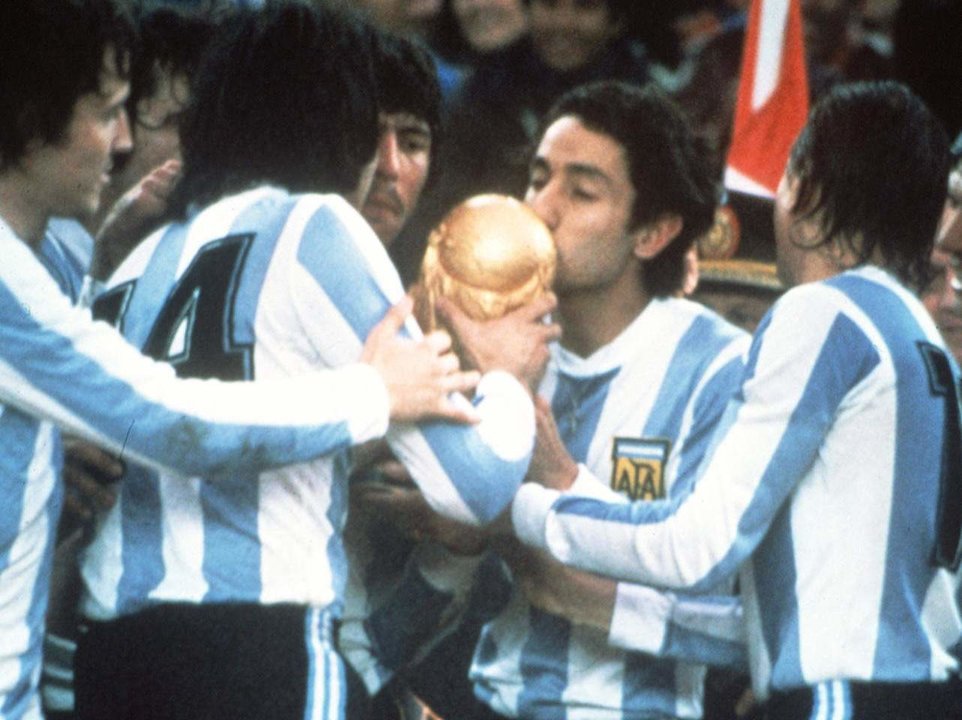 Argentina se consagró campeona del mundo por primera vez en su historia el 25 de junio de 1978 en el estadio de River Plate. Fotografía de archivo. EFE